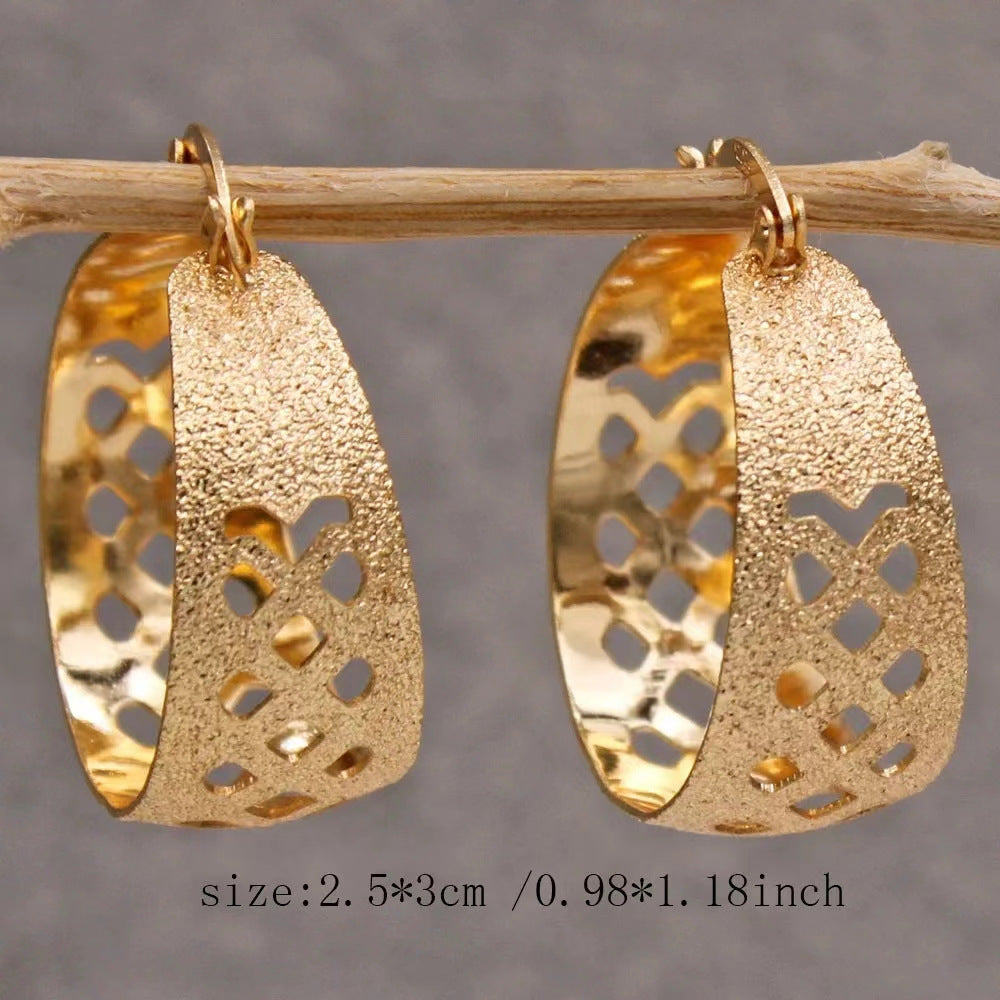 Copper Material Graceful Personality Simple Earrings