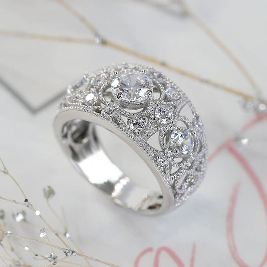 Retro Luxury Hollow Design Ring Women